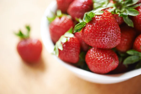 Ripe strawberry — Stock Photo, Image