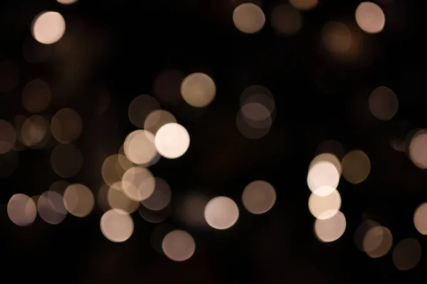 İskelede dağ gölü