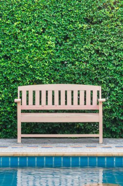 uzun sandalye süslemeleri Yüzme Havuzu