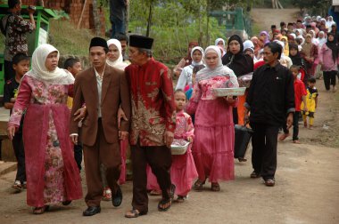 damat ve ailesi büyük