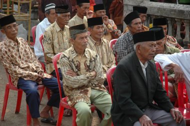 üst düzey Konuklar