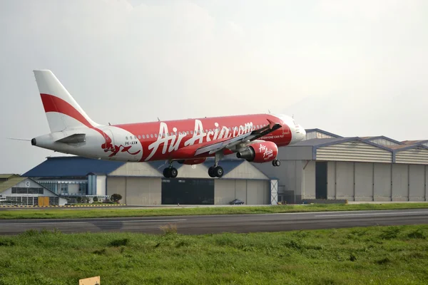 Air asia samolotem — Zdjęcie stockowe
