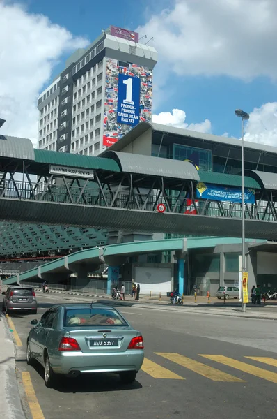 Straßenverkehr in Kuala Lumpur — Stockfoto