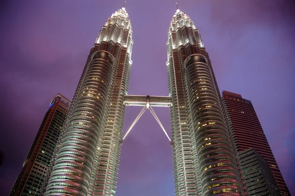 Petronas toren — Stockfoto