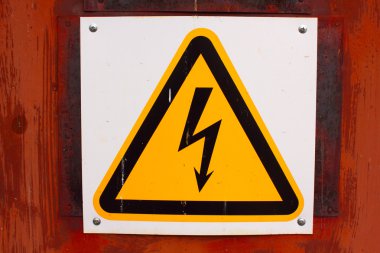 plaka tehlikeli voltaj