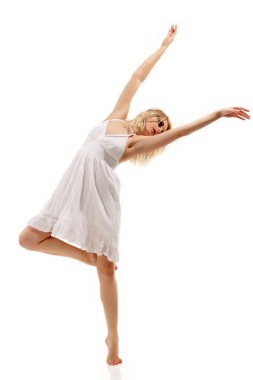 genç kız dansçı üzerinde beyaz izole