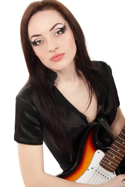 Frau sexy schöne Musikerin hält Gitarre elektrisch isoliert o — Stockfoto