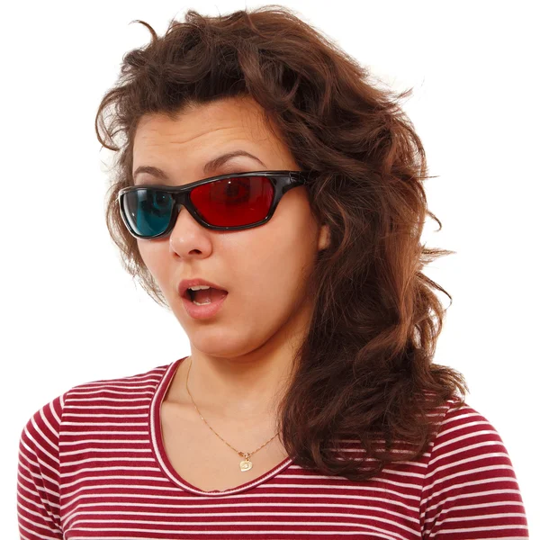 Девочка-подросток удивлена 3D очками — стоковое фото