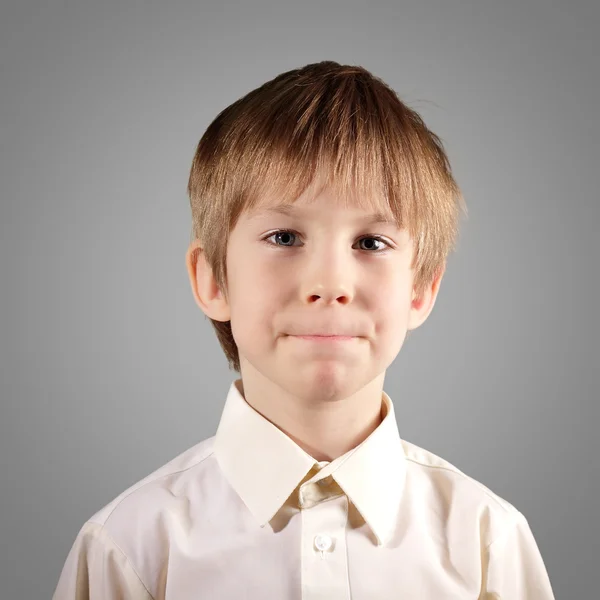 Pojken lilla känslomässiga attraktiva uppsättning göra ansikten — Stockfoto