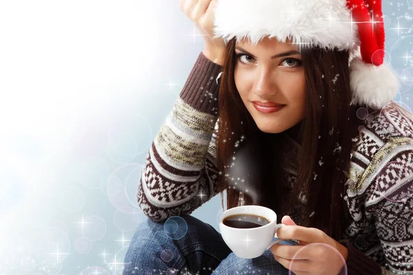 Christmas teen girl attractive drinking coffee — Stock Photo, Image