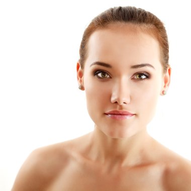 Kameraya bakarak neşeli kadın