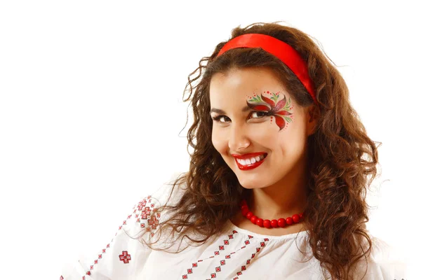Femme ukrainienne avec un maquillage artistique — Photo
