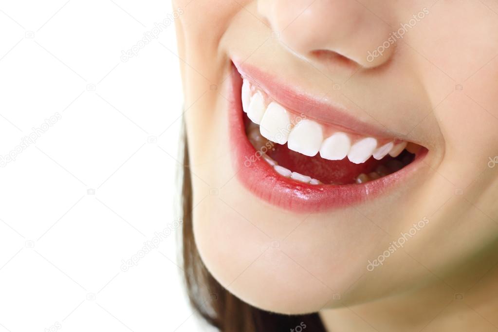 Perfect smile with healthy tooth