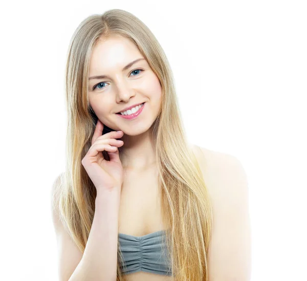 Atractiva Joven Mujer Caucásica Con Pelo Largo Rubio Feliz Sonriendo —  Fotos de Stock