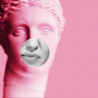 Popüler sanat tarzında alçı heykelin modern kolajı pembe ve duygusal moda. Yüzünde kuşkulu bir ifade ya da hoşnutsuzluk var.