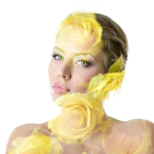 Belle Jeune Femme Aux Roses Jaunes Double Exposition Soins Beauté — Photo