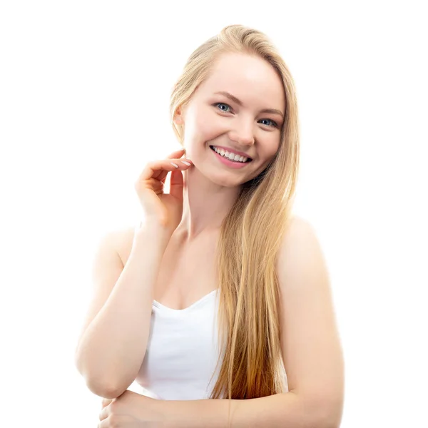 Mutlu Gülümseyen Genç Güzel Sarışın Kadın Yüzüne Dokunuyor Stüdyo Beyaz — Stok fotoğraf