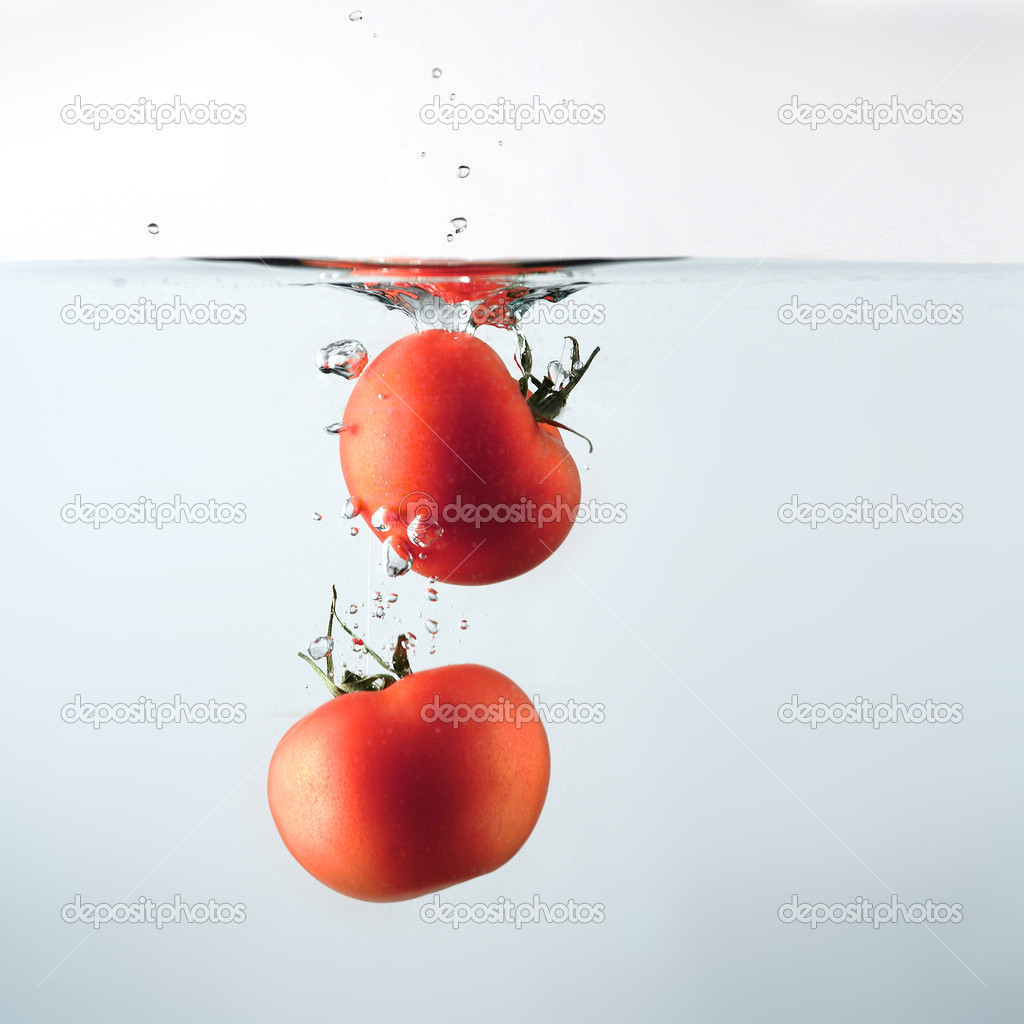 Tomatoes splash