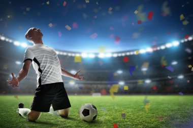 Stadyumda futbolcu kutlaması