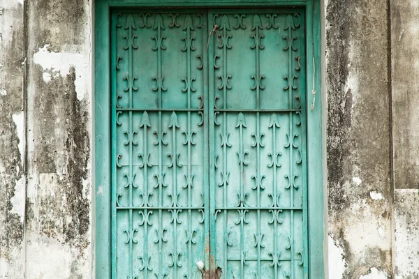 Puerta vieja . — Foto de Stock