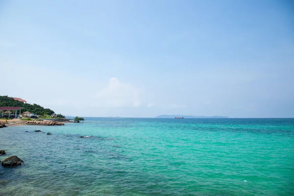 Stranden van koh larn. — Stockfoto