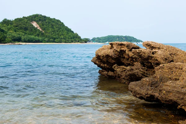 Plaj ve deniz. — Stok fotoğraf