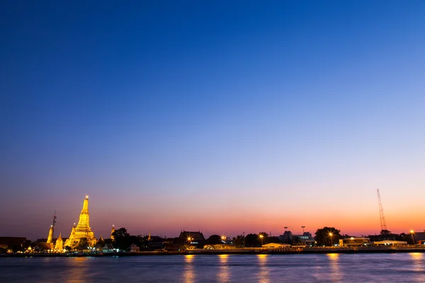 Wat Arun in the evening. — Stock Photo, Image