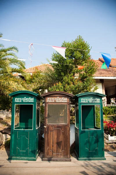 Oude telefooncel. — Stockfoto