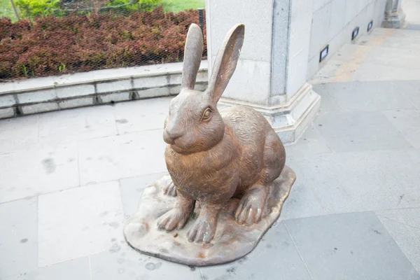 Rabbit statue. — Stock Photo, Image