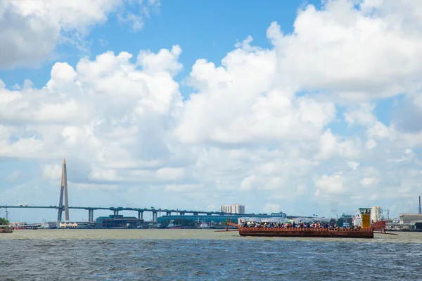 Puente de bhumibol . — Foto de Stock