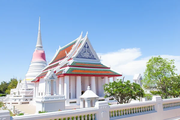 Templo grande branco . — Fotografia de Stock