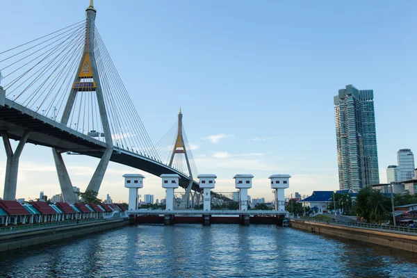 Bhumibol-Brücke. — Stockfoto