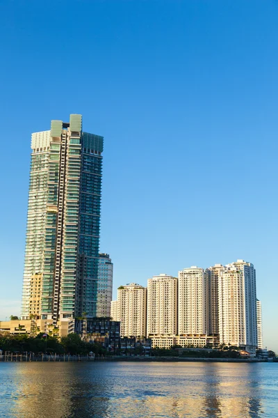Condominiums and skyscrapers. — Stock Photo, Image