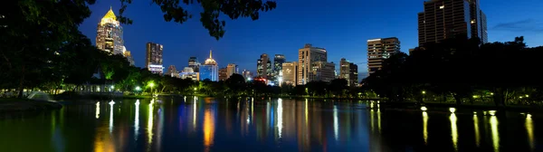 Panorama bangkok city at night. — Stock Photo, Image