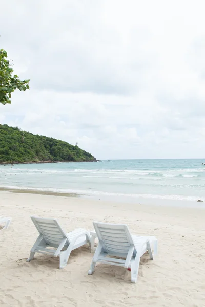 White benches and tables. — Stock Photo, Image