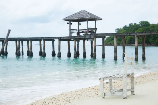 White wooden beach chair. — Stock Photo, Image