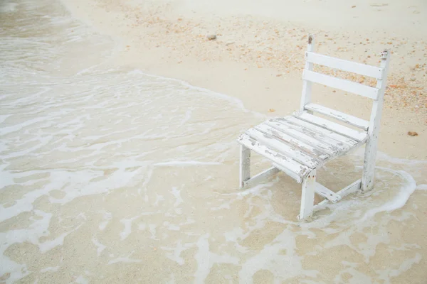 White wooden chair. — Stock Photo, Image