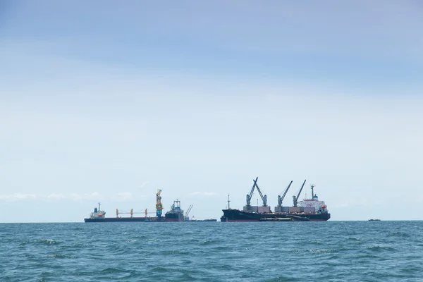 Large cargo ship. — Stock Photo, Image