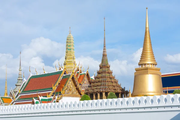 Pagode em Wat Phra Kaew . — Fotografia de Stock