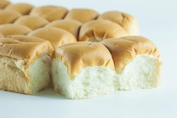 Brot auf weißem Hintergrund — Stockfoto