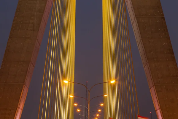 Lighting on the bridge — Stock Photo, Image