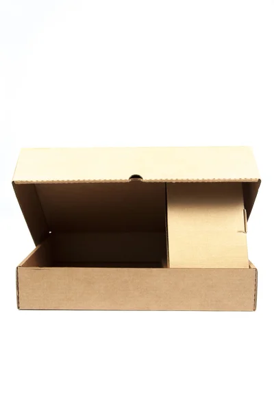 Papel marrom duas caixas sobre fundo branco . — Fotografia de Stock