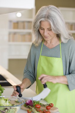 üst düzey kadın yemek