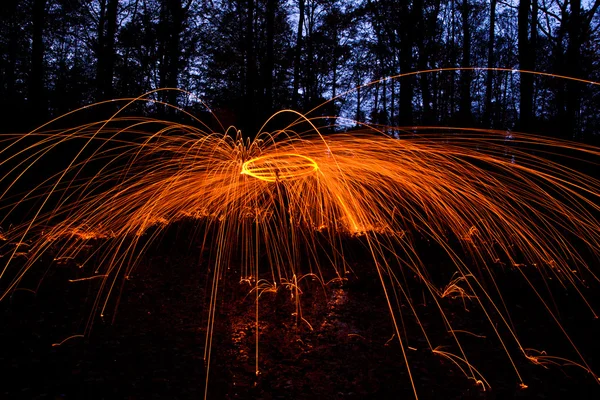 Lightpainting w lesie — Zdjęcie stockowe