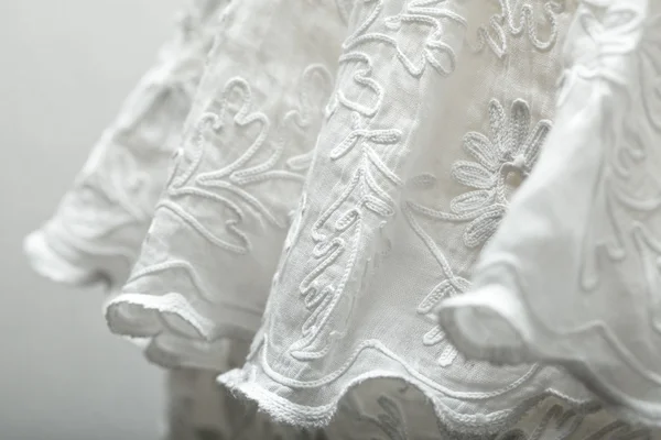 Falda de costura adornada con cordones — Foto de Stock