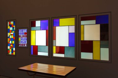 Theo van Doesburg, Fortunam suam quisque parat, stained glass windows, Strasbourg Museum of Modern and Contemporary Art