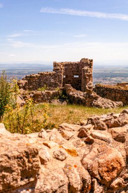 Hohlandsbourg, Wintzenheim town, Medieval Fortified castle, 1279, Fortress, France, Great East, Upper Rhine, Haute-Alsace Grand Est castle rock