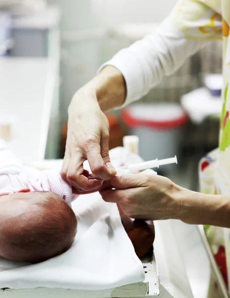 Bebé Recién Nacido Hospital — Foto de Stock