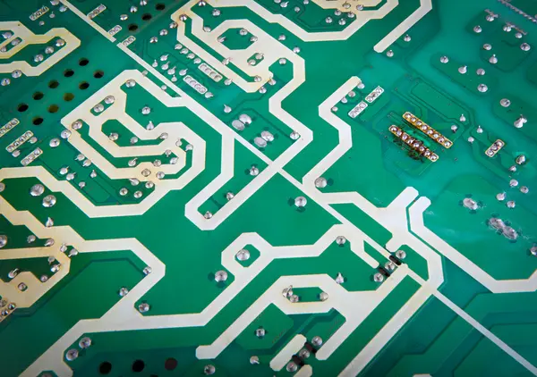 Elektronik devre kartına yakın çekim