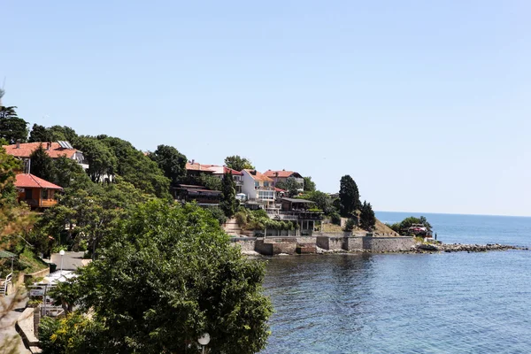 Vista della città Vecchia Nessebar e mare, Bulgaria — Foto Stock